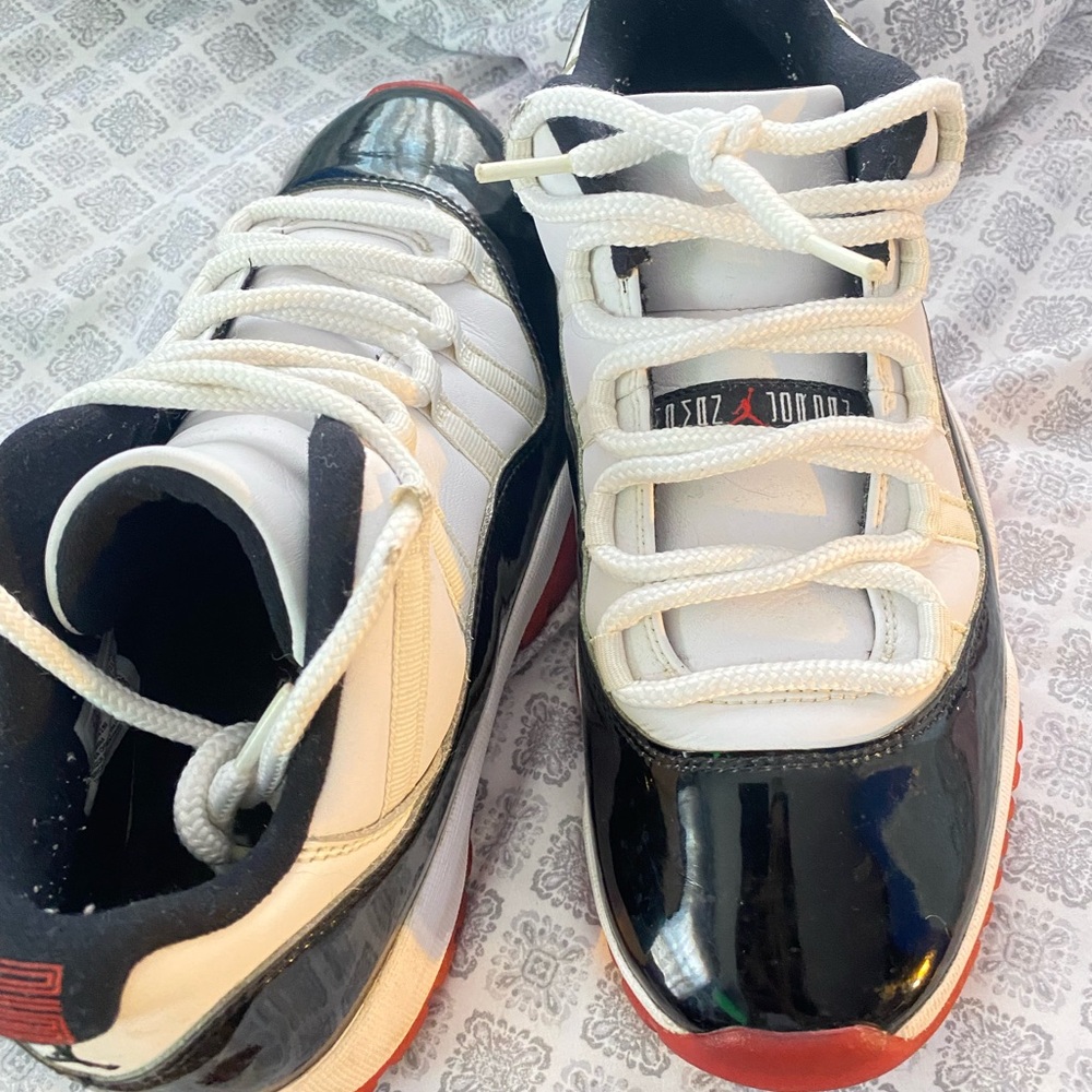Jordan 11 concord bred low